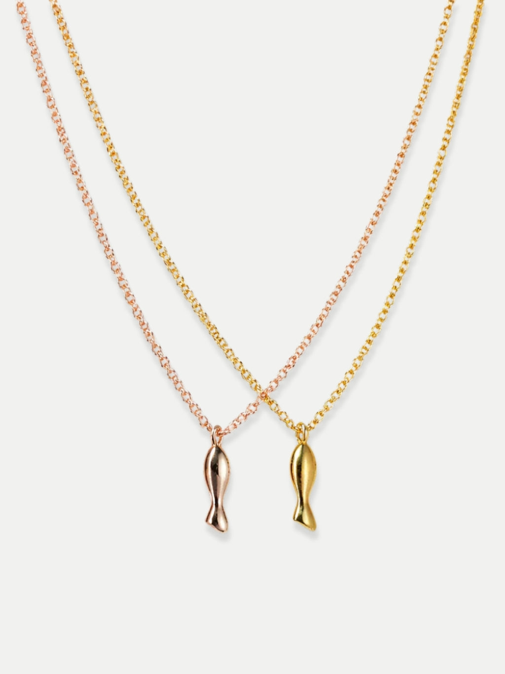 Fishy pendant with chain