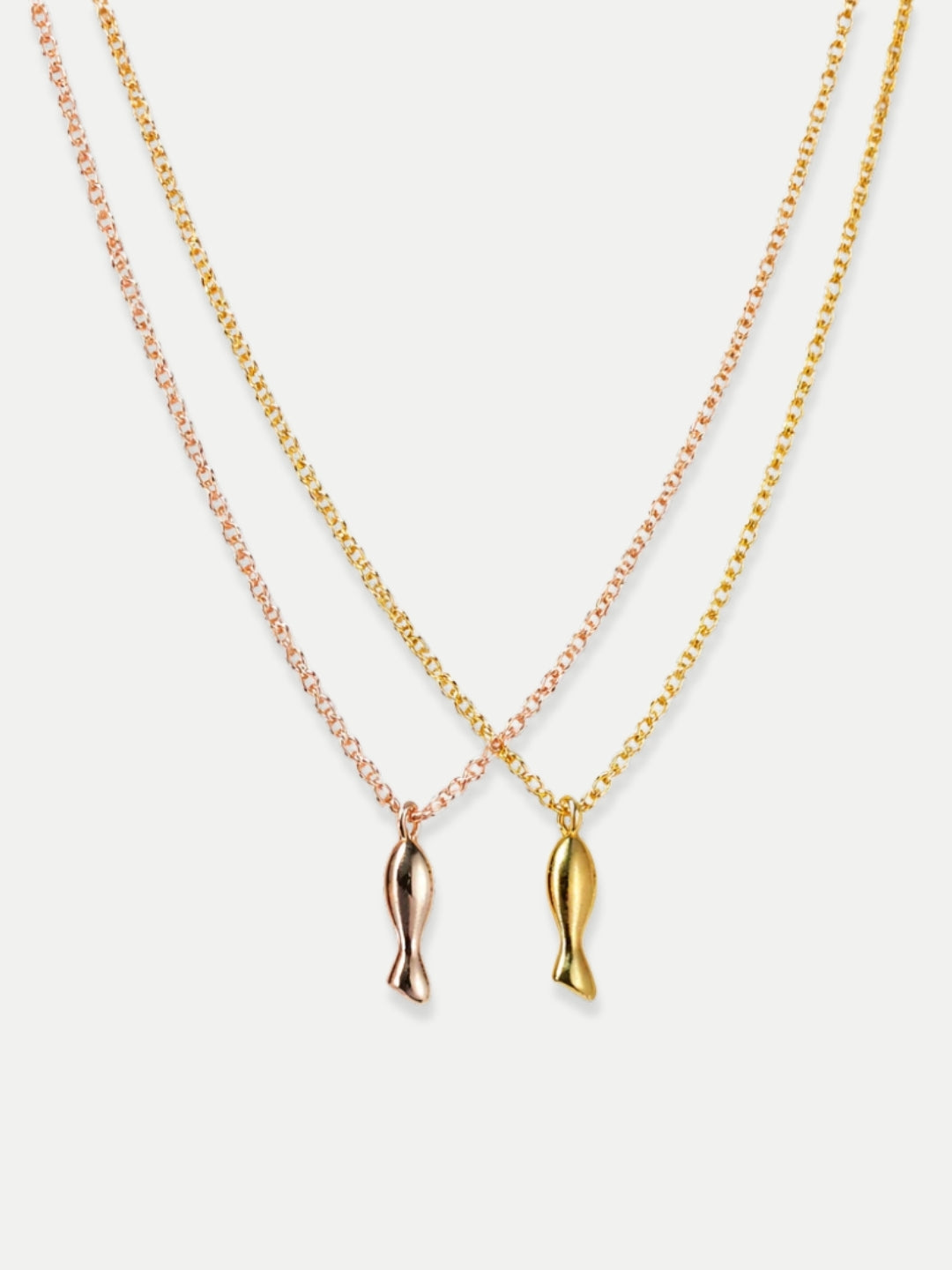 Fishy pendant with chain