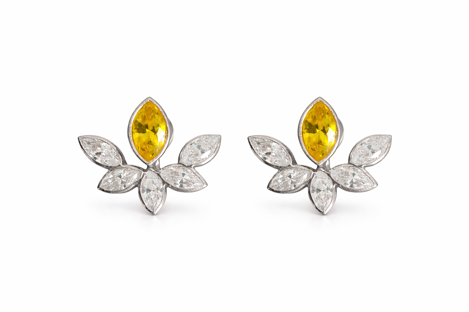 Golden Flora earrings