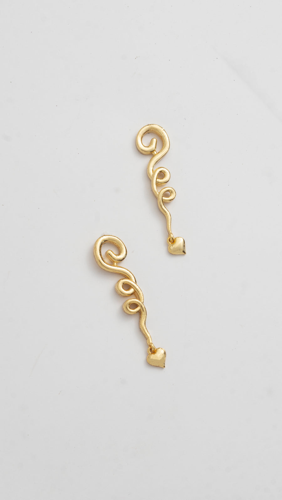 Close up of Spiral Hearts coiled silhouette