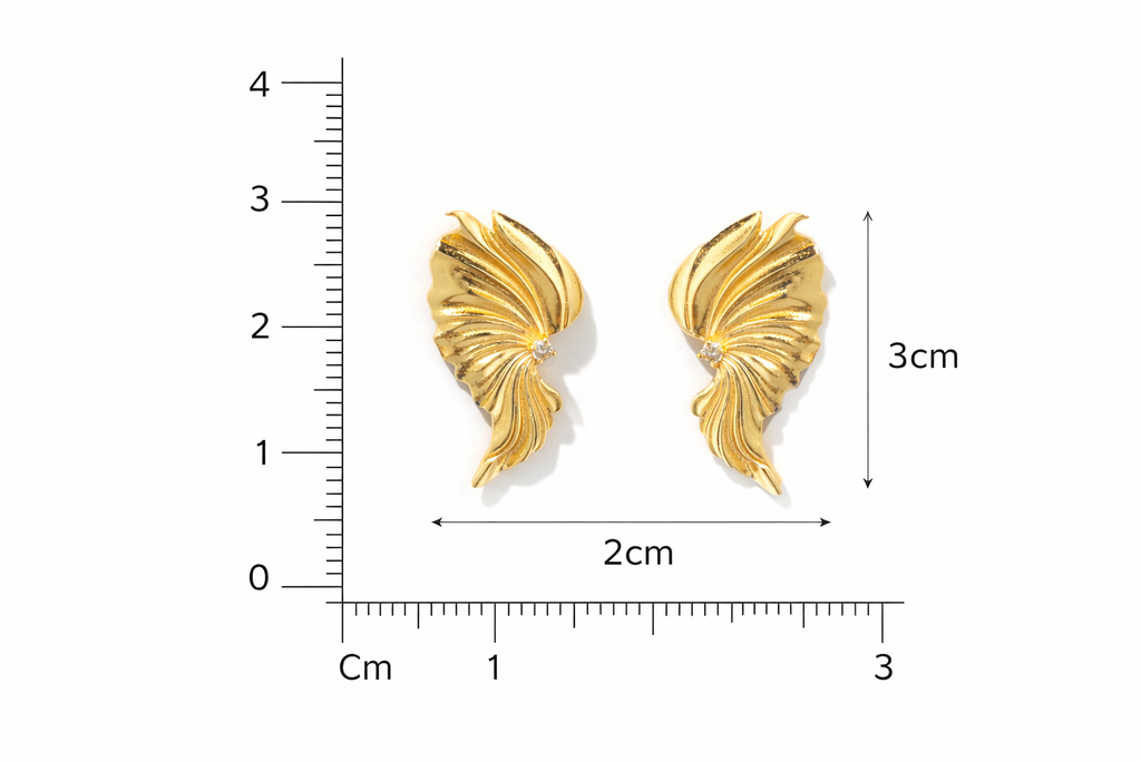 Sculpted Heart Earring