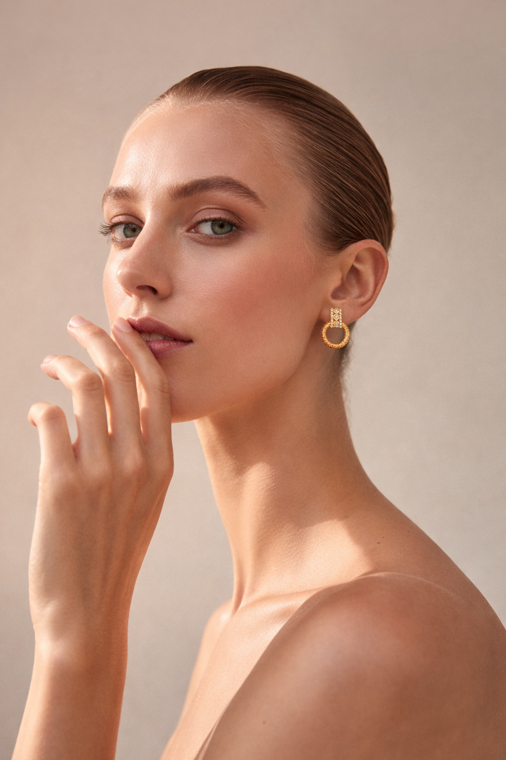 Golden Ribbed Doorknockers hoops
