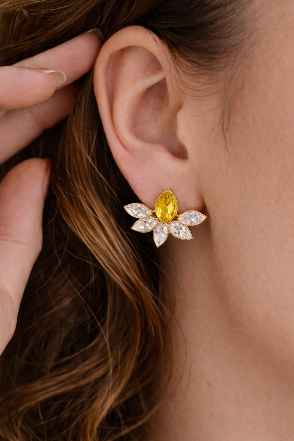 Golden Flora earrings
